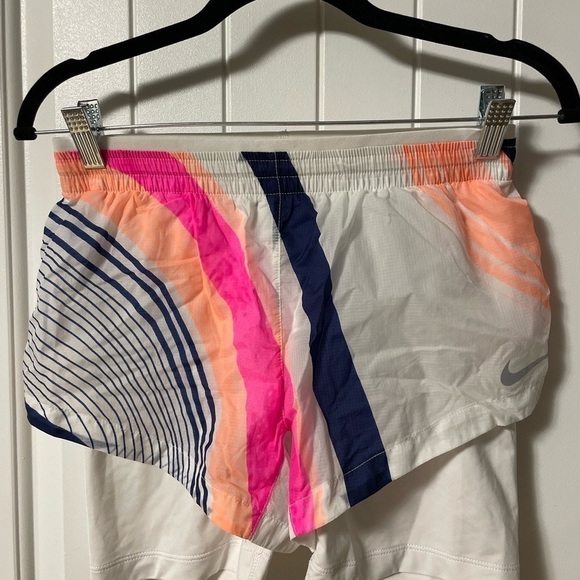 Nike Dri Fit Elevate 2 in 1 Track Running Shorts - Picture 3 of 7